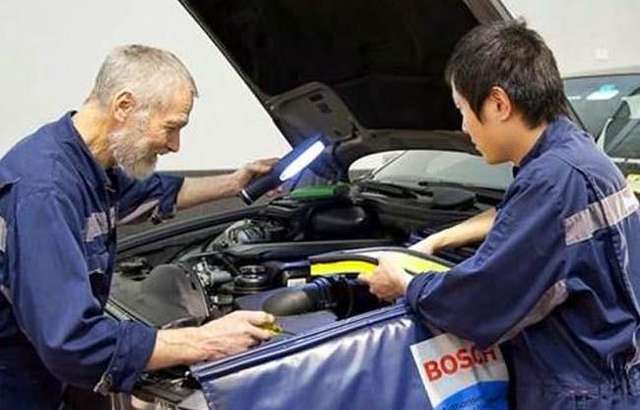 Riversdale Service Centre workshop gallery image