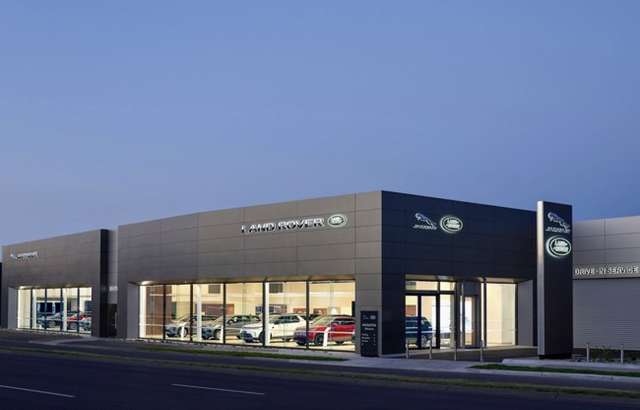 Brighton Jaguar & Land Rover workshop gallery image