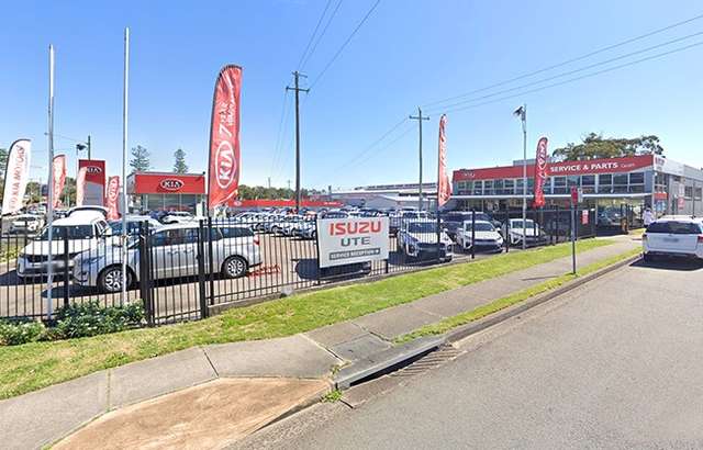Cardiff Kia workshop gallery image