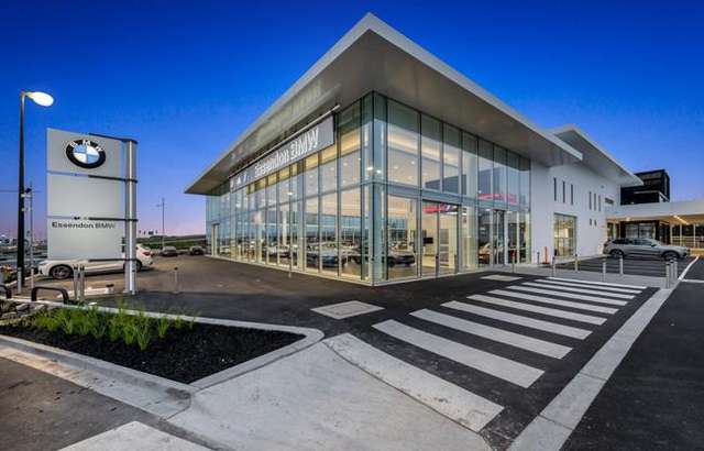 Essendon BMW workshop gallery image