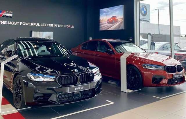 Essendon BMW workshop gallery image