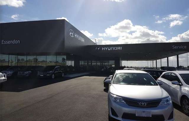 Essendon Hyundai workshop gallery image