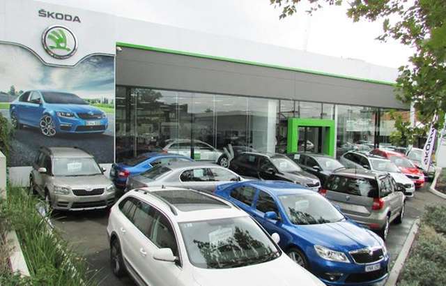 Essendon Skoda workshop gallery image