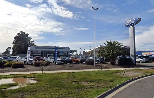 Freeway Ford workshop gallery image