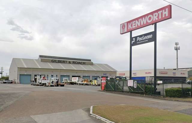 Gilbert & Roach Isuzu - Newcastle workshop gallery image