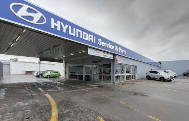 Harrison Hyundai workshop gallery image