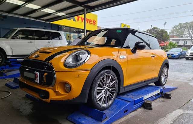 JAX Tyres & Auto Brookvale workshop gallery image
