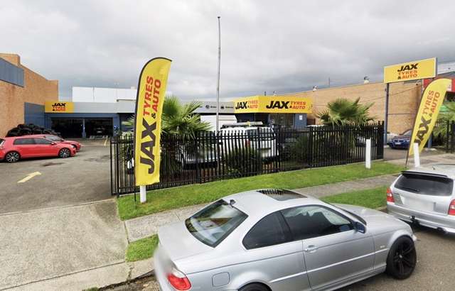 JAX Tyres & Auto Brookvale workshop gallery image