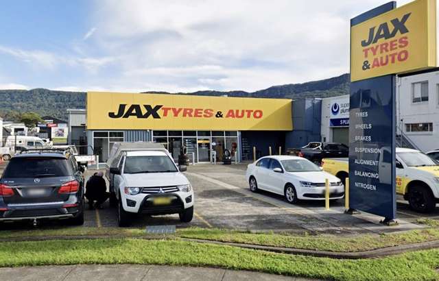 JAX Tyres & Auto Fairy Meadow workshop gallery image
