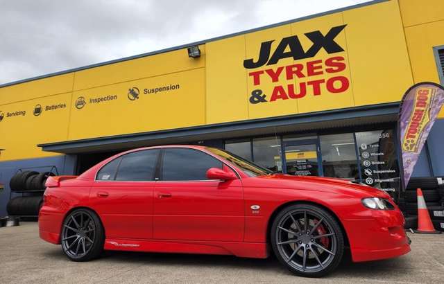 JAX Tyres & Auto Heatherbrae workshop gallery image