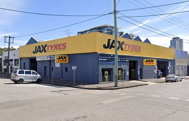 JAX Tyres & Auto Newcastle workshop gallery image