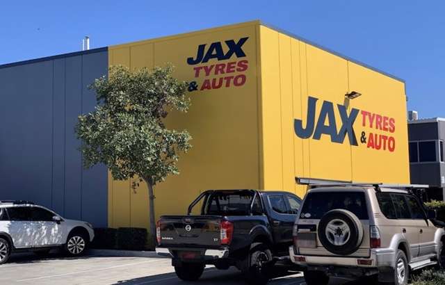 JAX Tyres & Auto North Lakes workshop gallery image