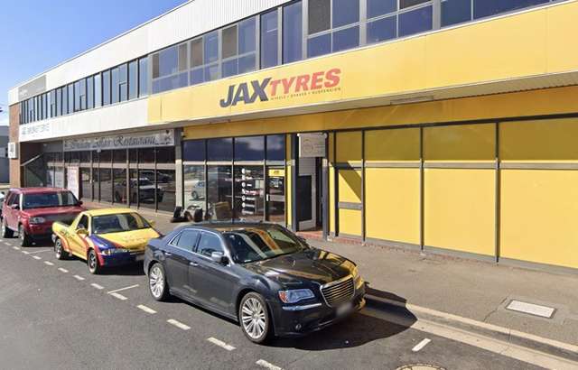 JAX Tyres & Auto Phillip workshop gallery image