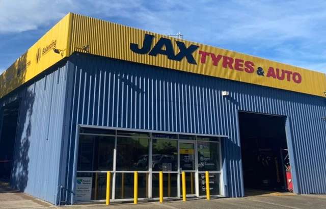 JAX Tyres & Auto Salamander Bay workshop gallery image