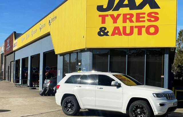 JAX Tyres & Auto Smithfield workshop gallery image