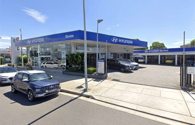 Kloster Hyundai Hamilton workshop gallery image