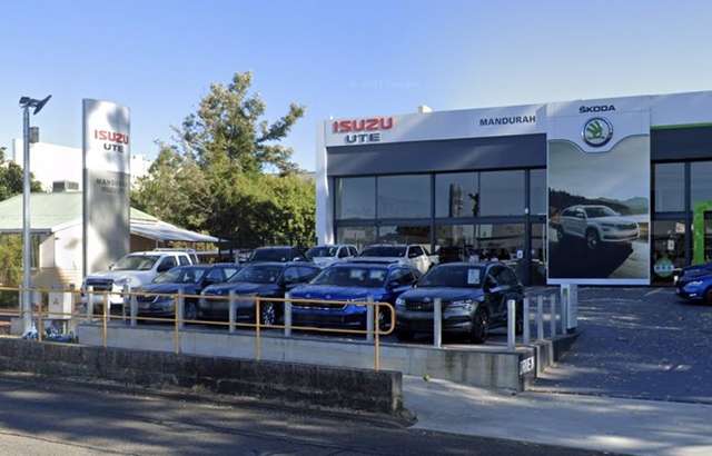 Mandurah Isuzu UTE workshop gallery image