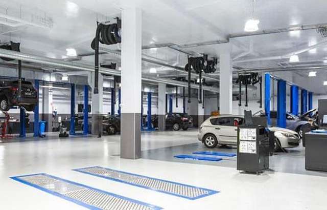 Melville Mazda workshop gallery image