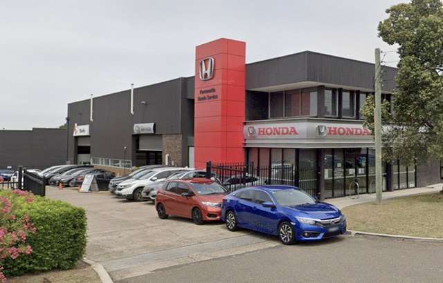 Parramatta Honda workshop gallery image