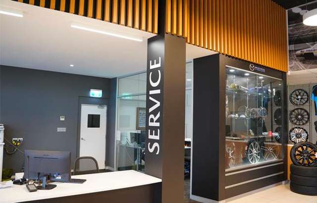 Penrith Mazda workshop gallery image