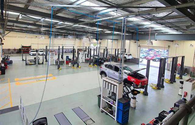 Rockingham Mazda workshop gallery image