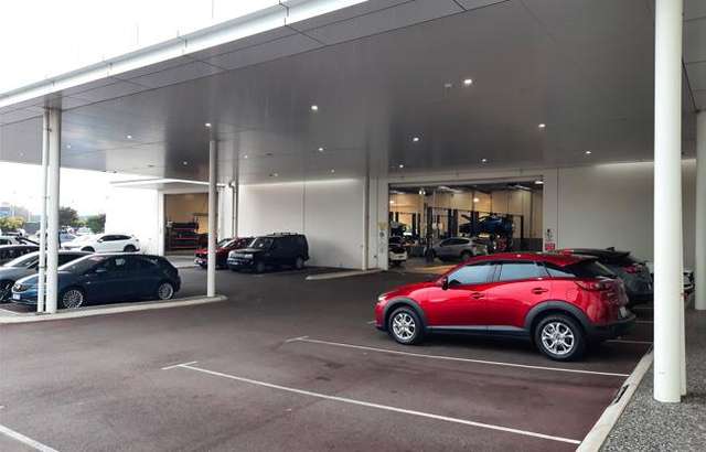 Rockingham Mazda workshop gallery image