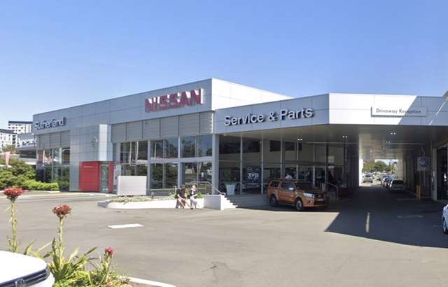 Sutherland Nissan workshop gallery image