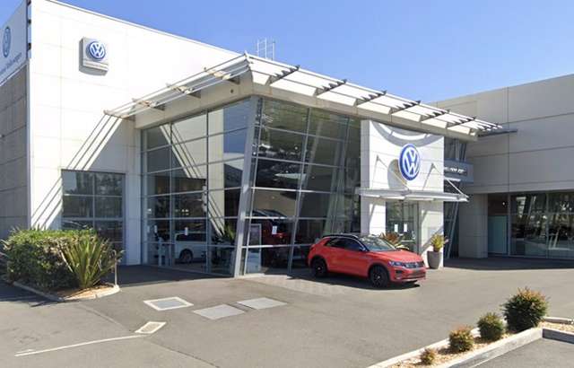 Sutherland Volkswagen workshop gallery image