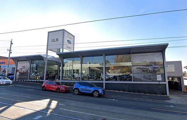 ULR Malvern Jaguar / Land Rover workshop gallery image