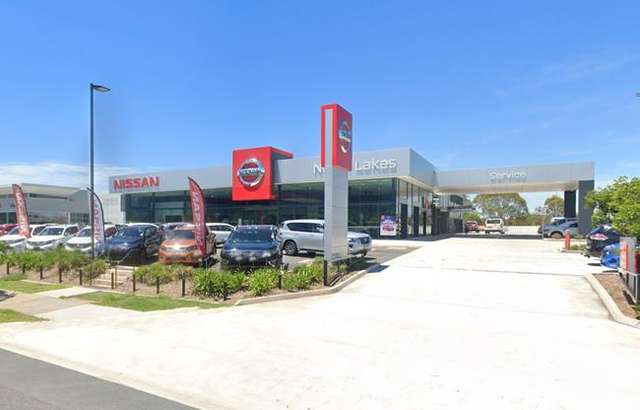 Village Motors North Lakes workshop gallery image