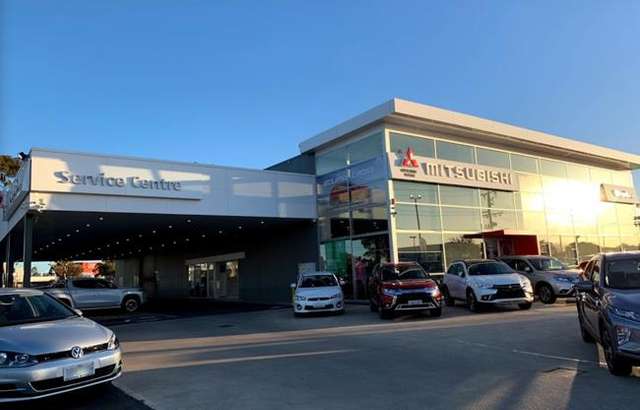 Werribee Mitsubishi workshop gallery image