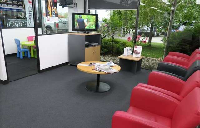 Werribee Nissan workshop gallery image