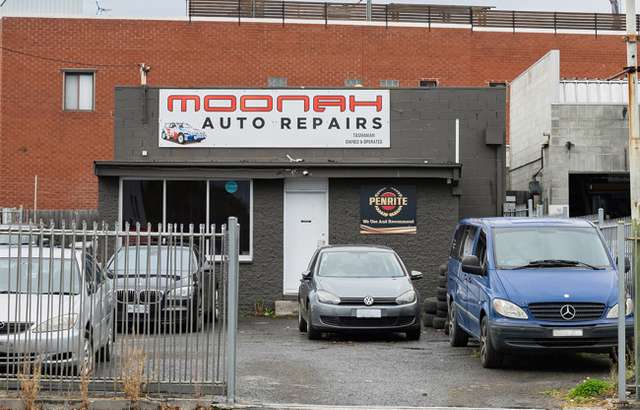 Moonah Auto Repairs workshop gallery image