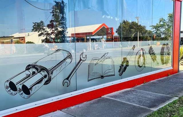 Spartan Tyre & Service Centre workshop gallery image