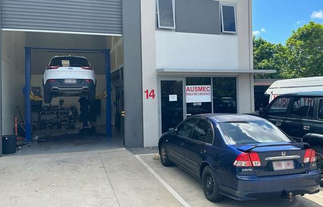 Ausmec RWC and Mechanics Albion workshop gallery image