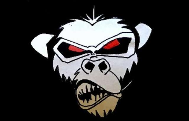 Monkey Boyz Trimming workshop gallery image