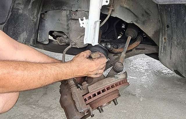 Capri Mobile Mechanical workshop gallery image