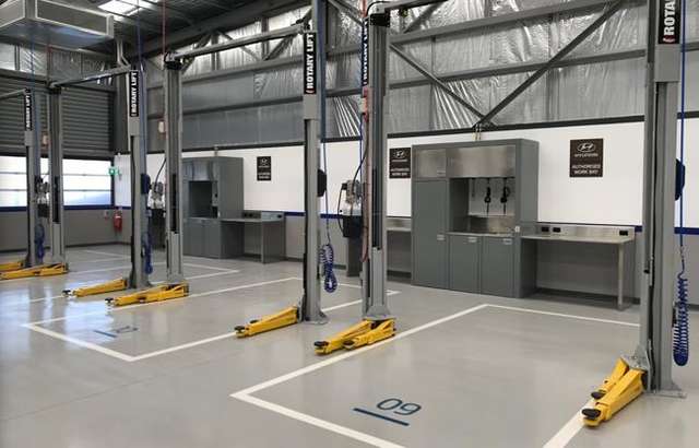 Springfield Hyundai workshop gallery image
