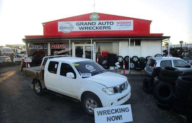 Grand Auto Wreckers workshop gallery image