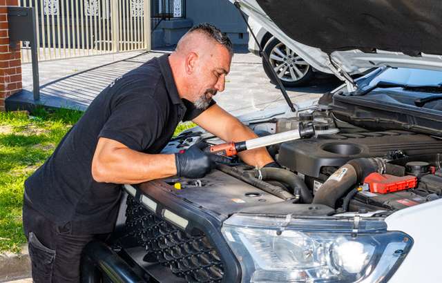 S & V Automotive Mobile Mechanics workshop gallery image