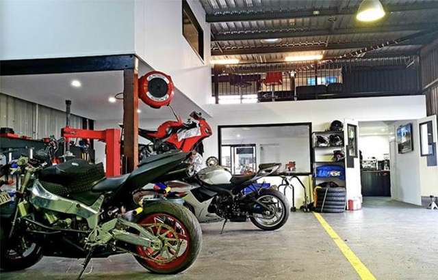 One Addiction workshop gallery image