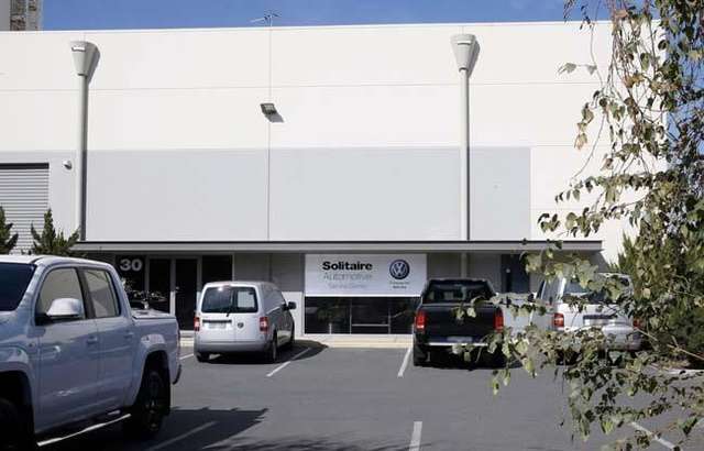 Solitaire Service Centre - Alfa Romeo workshop gallery image
