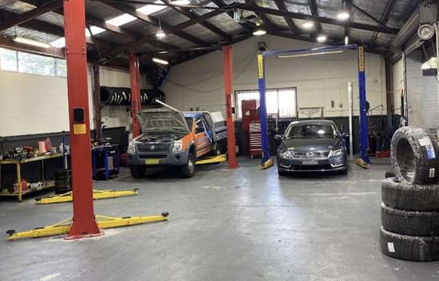 EK Automotive & Tyre Service Centre workshop gallery image
