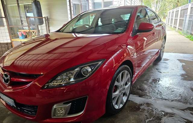 Mackinlay's Detailing workshop gallery image