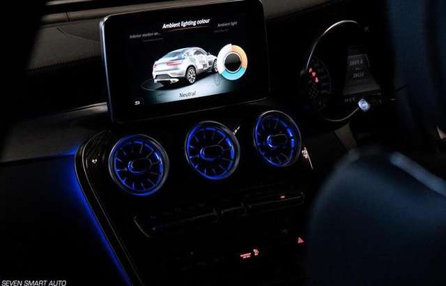 Seven Smart Auto workshop gallery image