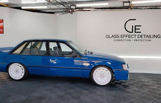 Glass Effect Detailing workshop gallery image