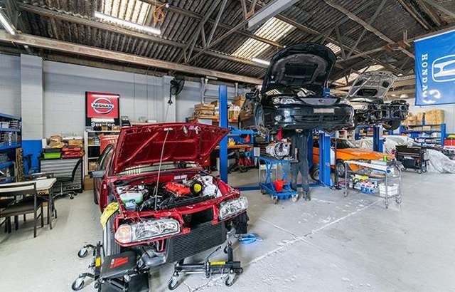 Street Smart Auto Parts & Repairs workshop gallery image