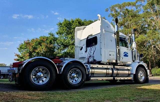 It's Time To Shine Mobile Detailing workshop gallery image