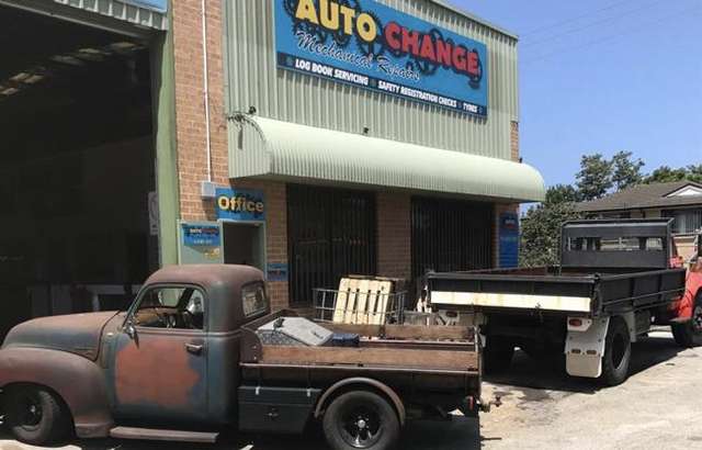 Autochange Mechanical Repairs & Tyre's workshop gallery image