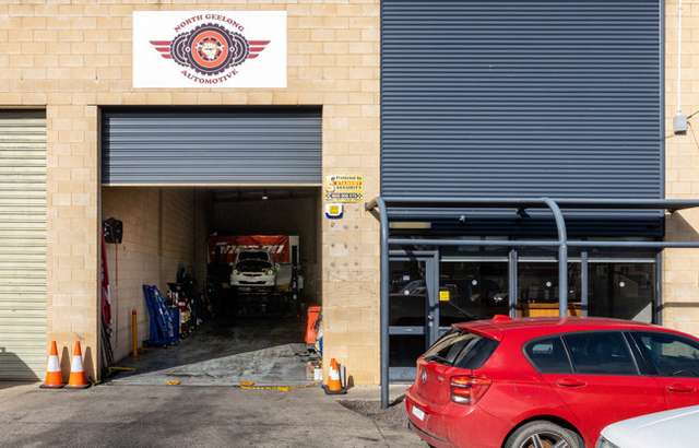 North Geelong Automotive workshop gallery image